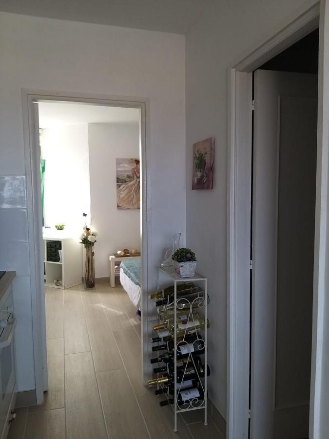 Neu Renoviertes, Huebsches Und Gemuetliches Appartement Mit Balkon Und Meerblick 코스타 데 안티과 외부 사진